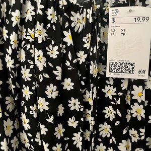 Flowery blouse crop top